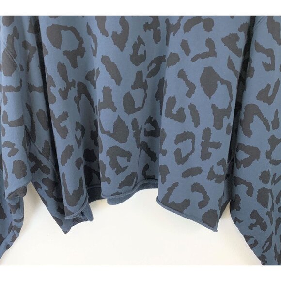 NWT Velvet Sweatshirt - Picture 5 of 8